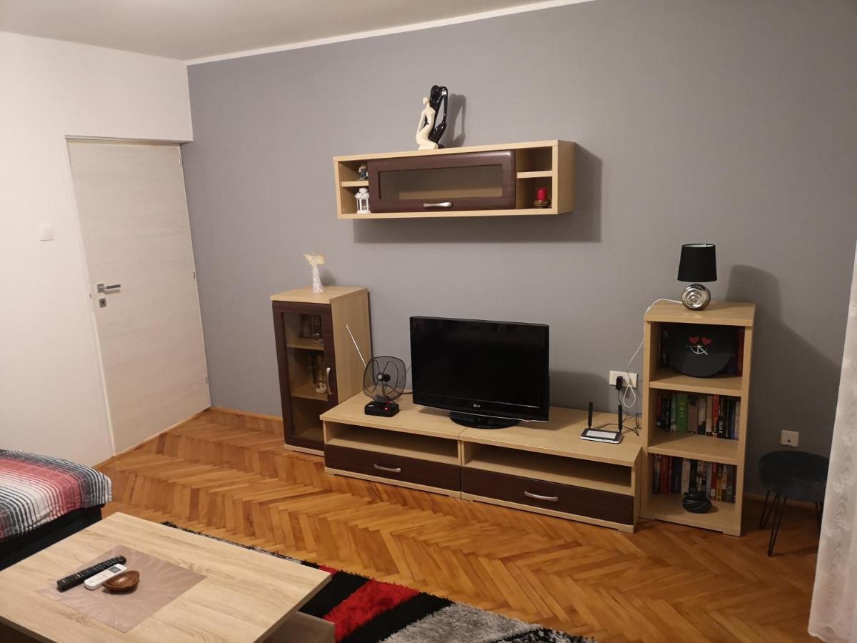 Ferienwohnung Tamy Pula Exterior foto
